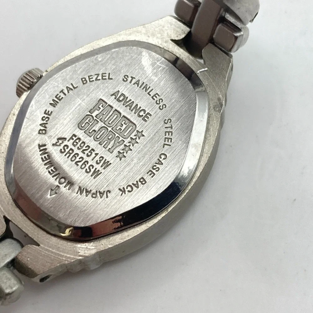 Vintage Faded Glory Women's Watch Matte Silver Tone Pink Oval New Battery 6.5